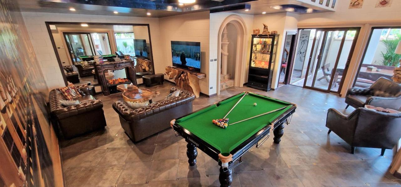 Potterland Luxury Pool Villa Pattaya Walking Street 6 Bedrooms 外观 照片